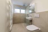 Modernes Badezimmer - 