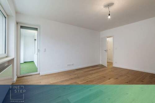 Finestep Immobilien - Attraktive und sanierte 4 - Zimmerwohnung mit wunderschönem Blick ins grüne - Vermietet