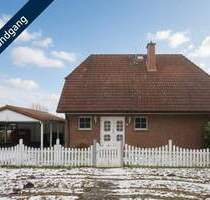 Großzügiges Einfamilienhaus mit Kachelofen am Feldrand in Ortsrandlage - Heiningen