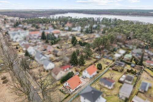 Vogelperspektive im Hintergrund der Motzener See - Einfamilienhaus mit 135,00 m&sup2; in Zossen zum Kaufen