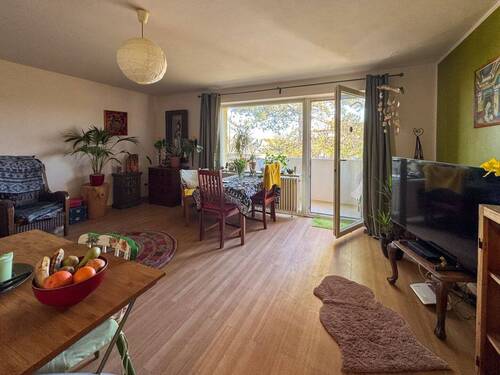 Wohnbereich - 1 Zimmer Etagenwohnung zum Kaufen in Rosenheim