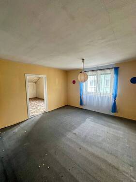 1.OG Schlafzimmer 1.JPG - Doppelhaushälfte mit 156,00 m&sup2; in Wandersleben zum Kaufen