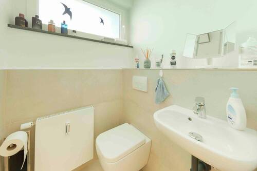 WC - 