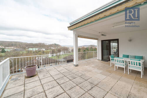 Terrasse mit Fernblick, EG - 