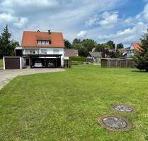 Großes Grundstück in Aystetten (bebaut mit älterem Haus) - OHNE Käuferprovision
