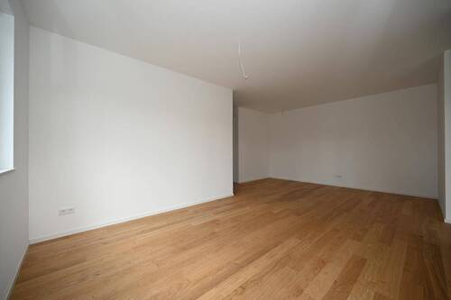 Gute Stellmöglichkeiten - Etagenwohnung mit 95,40 m² in Neumarkt zum Kaufen