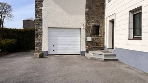 Garage - 7 Zimmer Einfamilienhaus in Monschau
