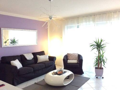 Bild Hohle Straße 12 Wohnzimmer 2.JPG - 2-Zimmer Stadtwohnung in sehr zentraler Lage