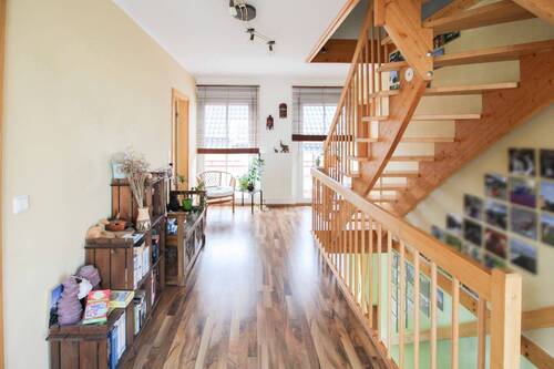 Flur oben - Einfamilienhaus in Ludwigsfelde zum Kaufen