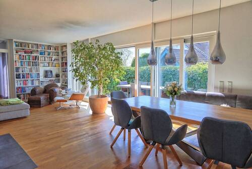 Modern und gemütlich - 5 Zimmer Mehrfamilienhaus, Wohnhaus in Inning