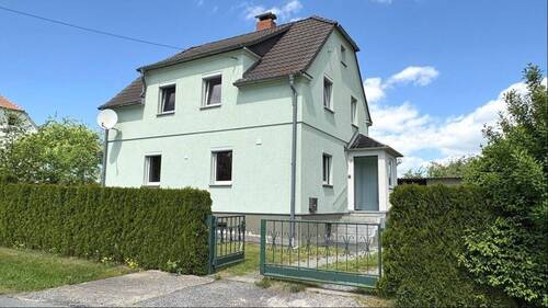 Straßenansicht - Wiesenidylle mit Weitblick - 134.000,00&nbsp;EUR Kaufpreis, ca.&nbsp; 100,00&nbsp;m&sup2;&nbsp;Wohnfl&auml;che