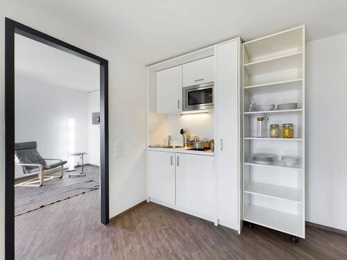 Küche - 1 Zimmer Etagenwohnung zur Miete in Frankfurt am Main