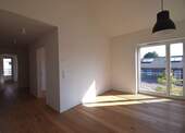 Blick in den Flur vom Wohnzi. - 