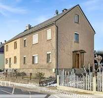 Doppelhaushälfte mit großem Grundstück - viel Fläche und Entwicklungspotenzial - Rosenthal am Rennsteig