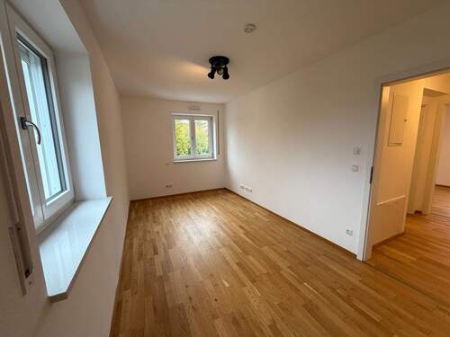 Hell und großzügig - 