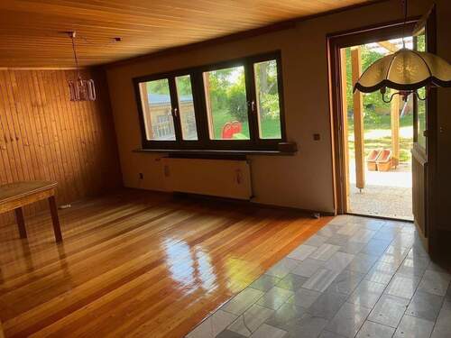 Wohnraum 1 EG mit Zugang Terrasse - 