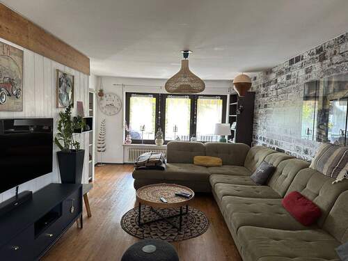 Wohnen - Familienfreundliche Maisonette-Wohnung mit Garten, Garage und Stellplatz