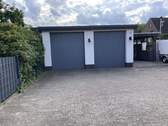 Doppelgaragen und Carport - 