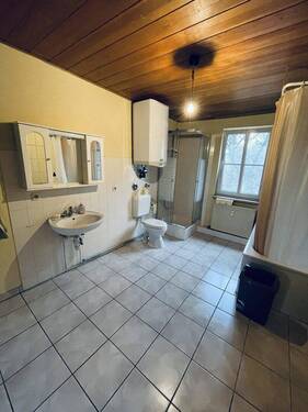 Bad - 3 Zimmer Etagenwohnung zur Miete in Bad Kreuznach