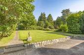 Blick in den Garten - Einfamilienhaus mit 171,00 m² in Hamburg zum Kaufen