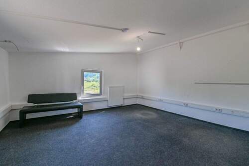 Einzelbüro - 2 Zimmer Büro in Niederneisen