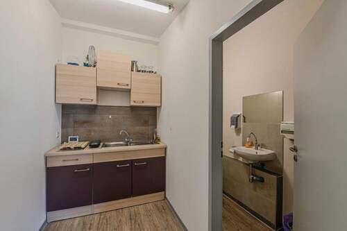 Küche - Büro mit 70,00 m&sup2; in Niederneisen zur Miete