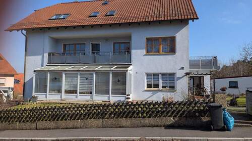 Bild 1 - Poppenricht - 680.000,00&nbsp;EUR Kaufpreis, ca.&nbsp; 371,00&nbsp;m&sup2;&nbsp;Wohnfl&auml;che