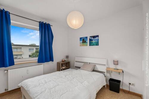 Schlafzimmer (9,69m²) - 