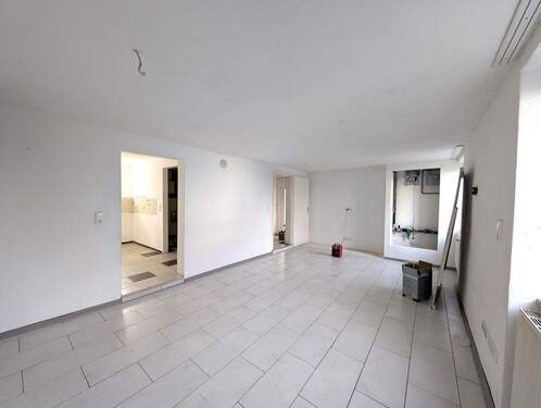 Wohn- u. Essbereich - 6 Zimmer Doppelhaushälfte zum Kaufen in Heidenheim