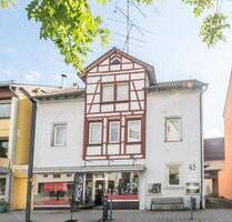 Top Investment: Wohn- und Geschäftshaus in zentraler Lage von Mengen