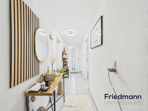 EG_Flur (2) - 6 Zimmer Mehrfamilienhaus, Wohnhaus zum Kaufen in Trier