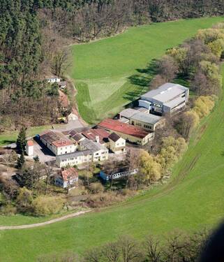 Luftbild gesamtes Anwesen - 