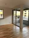 Zimmer 2 mit Balkon - 3 Zimmer Etagenwohnung zum Kaufen in Ketzin/Havel