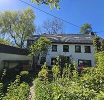Historisches Bauernhaus mit viel Charme, Gartenidylle und vielseitigem Nutzungspotenzial - Hellenthal Losheim