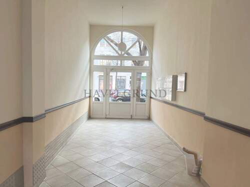 Hausflur-Durchgang - Etagenwohnung mit 41,00 m² in Berlin zum Kaufen