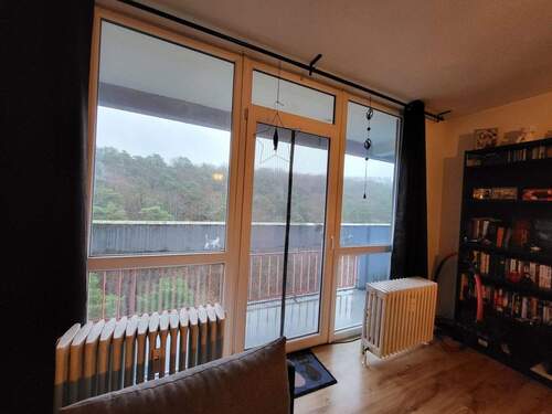 Wohnzimmer - 2 Zimmer Etagenwohnung zum Kaufen in Homburg