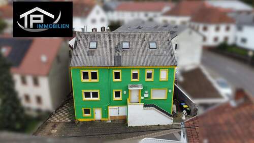 01.Hauptbild - Vielseitig nutzbares Wohn- & Geschäftshaus im Zentrum von Tholey-Hasborn