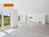 Wohnzimmer mit Küche 2 - Einfamilienhaus mit 249,90 m&sup2; in Augsburg zum Kaufen