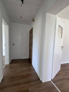 Flur - 2 Zimmer Etagenwohnung zur Miete in Oberhausen