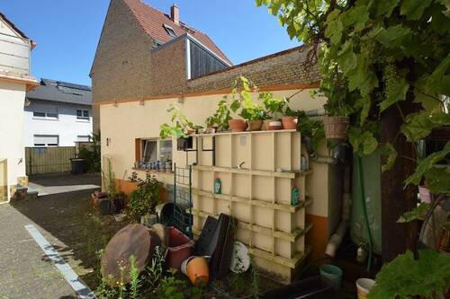 Hof-/Garten Impressionen - 