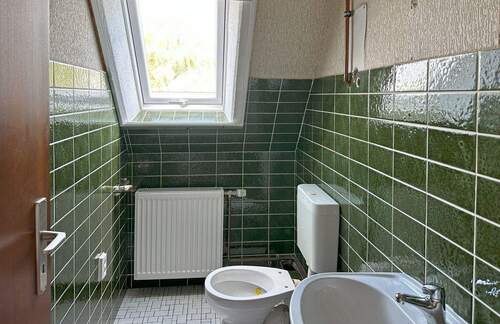 WC - 
