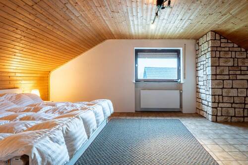 18350 Schlafzimmer - 