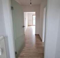 Großzügig Wohnen über 2 Etagen in Riegelsberg