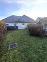 Garten Blick zur Garage - 