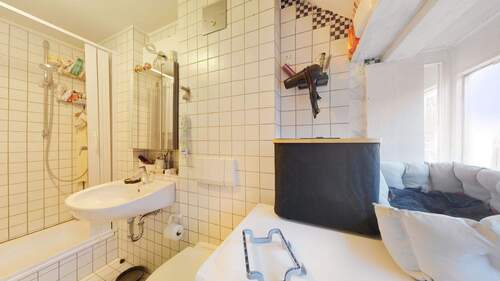 Bad mit Tageslicht Dachgeschoss - 