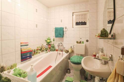 Wannenbad 1.OG WE1 - 