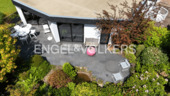 Terrasse aus luftiger Höhe - Einfamilienhaus mit 316,00 m&sup2; in Haan zum Kaufen