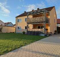 Gepflegtes Zweifamilienhaus in bester Lage - Herrieden