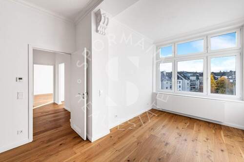 Wohnzimmer - 2 Zimmer Etagenwohnung zum Kaufen in Düsseldorf