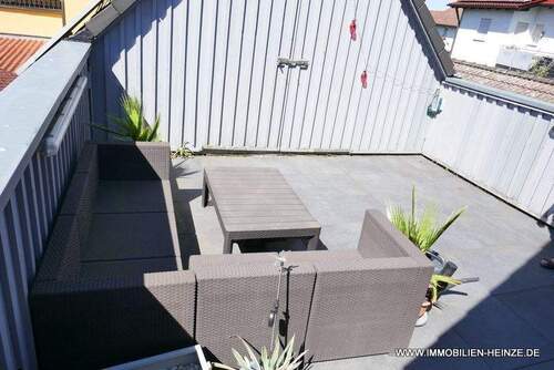 Terrasse und Schuppen OG - 